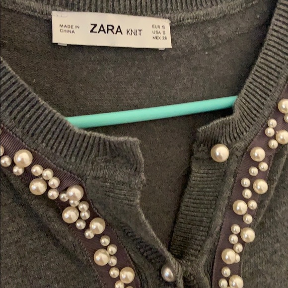 NWOT Zara knit cardigan with pearls - Picture 3 of 3